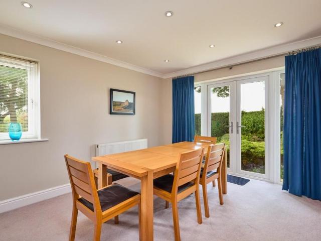 House for sale in Priestthorpe, Crossflatts