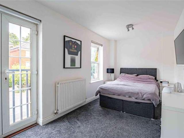 House for sale in Corner Hall, Dacorum