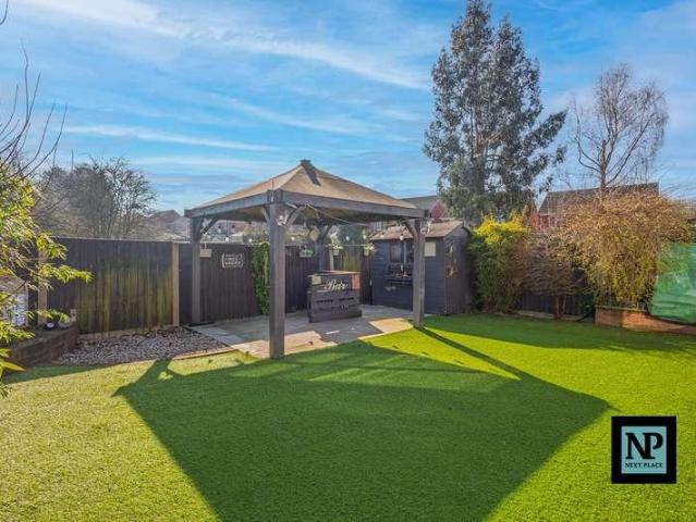 House for sale in Albert Village, Leicestershire
