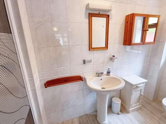 House for sale in Wimborne, Three Legged Cross