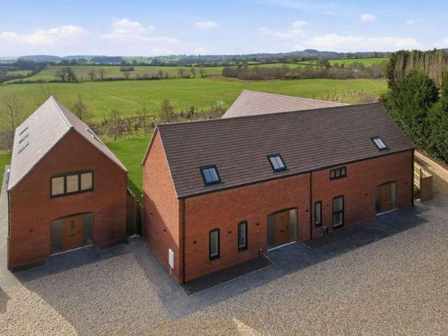 House for sale in Alderminster, Warwickshire