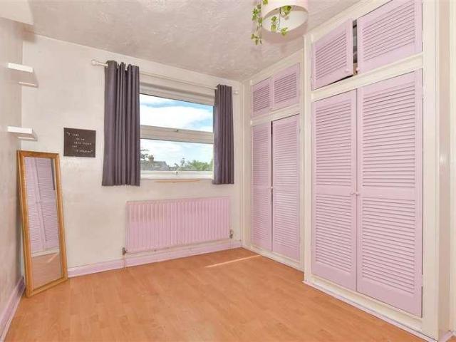 House for sale in Dartford, Brooklands