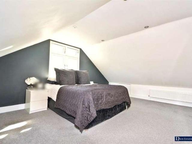House for sale in Ardleigh Green, Greater London