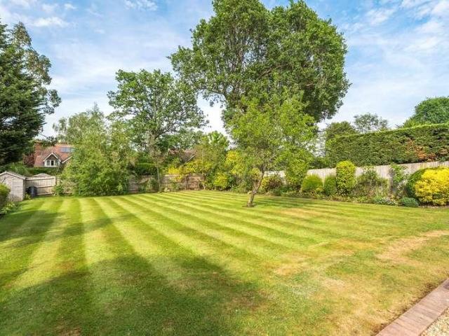 House for sale in Westborough, Surrey