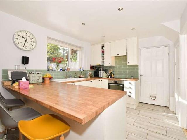 House for sale in High Brooms, Tunbridge Wells
