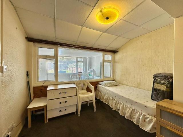 House for sale in Yeading, Greater London