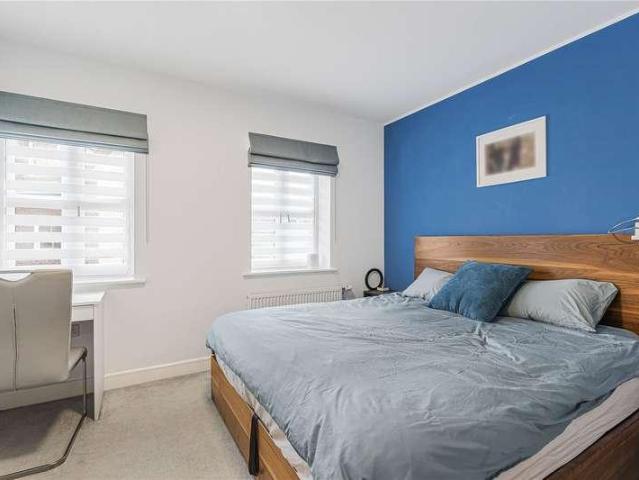 House for sale in London Borough of Barnet, Greater London