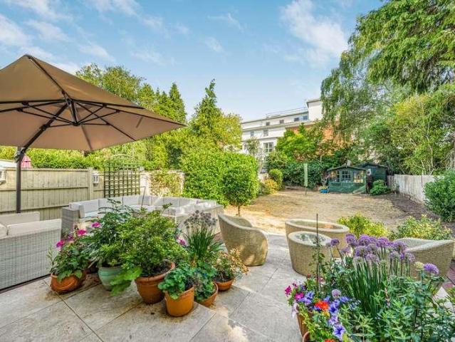 House for sale in Blackhills, Surrey