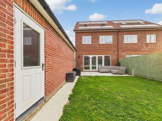 House for sale in Newell Green