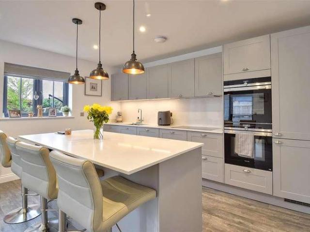 House for sale in Bridgefield, Kent