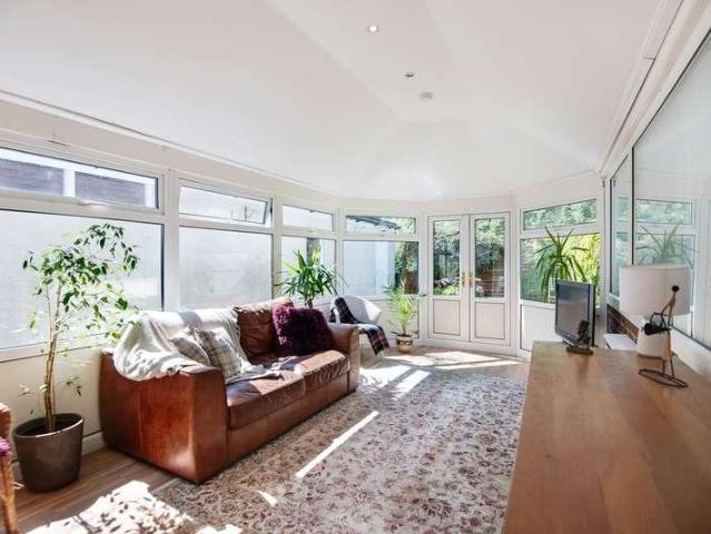 House for sale in Stirling, Inverallan
