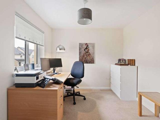 House for sale in Monarch's Way, West Calder