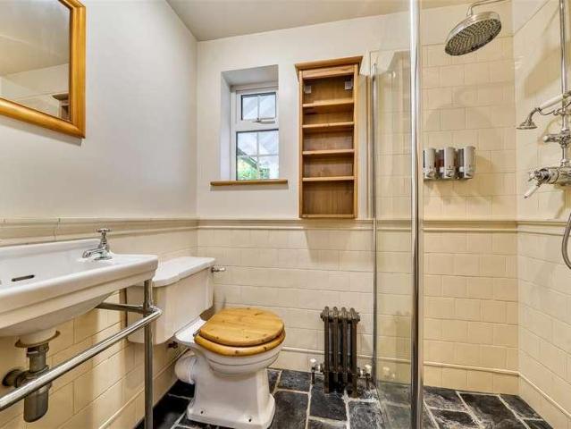 House for sale in Poling Corner, Clapham