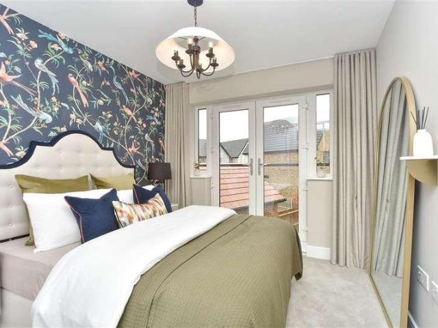House for sale in Oad Street, Kent