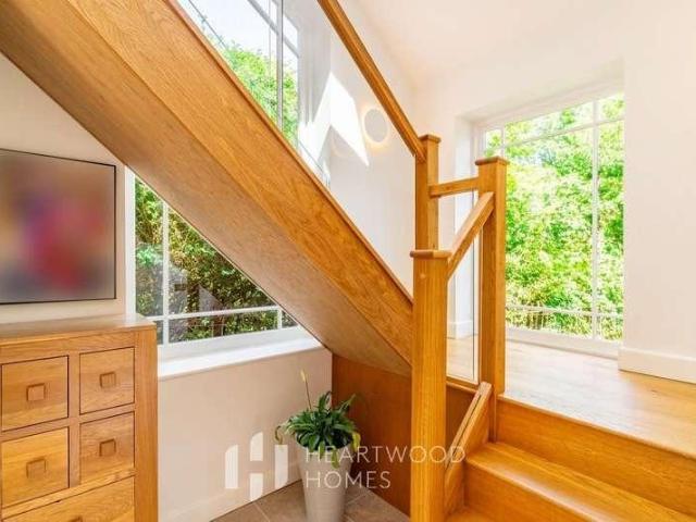 House for sale in Five Acres, Hertfordshire