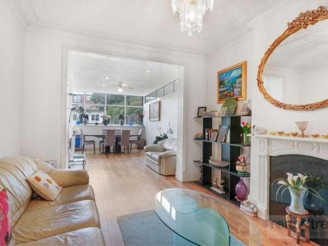 House for sale in London Borough of Barnet, Greater London