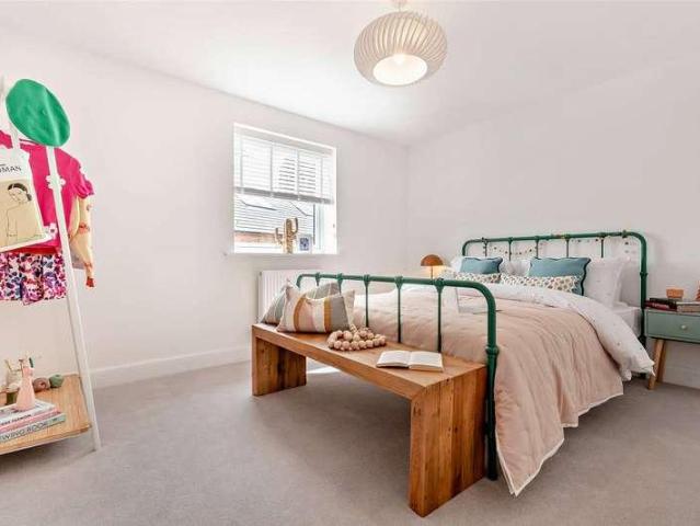 House for sale in Twyning, Pamington