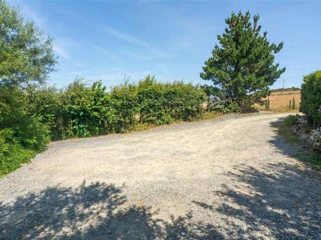 House for sale in Porth Amlwch, Wales