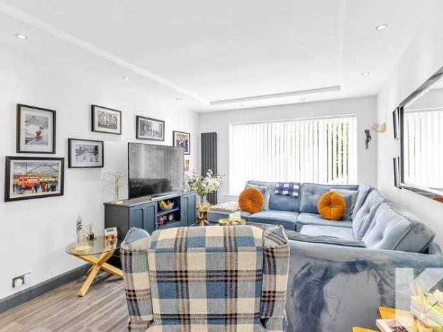 House for sale in Pendock, Greater Manchester