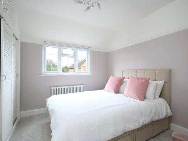House for sale in Hersham, Elmbridge
