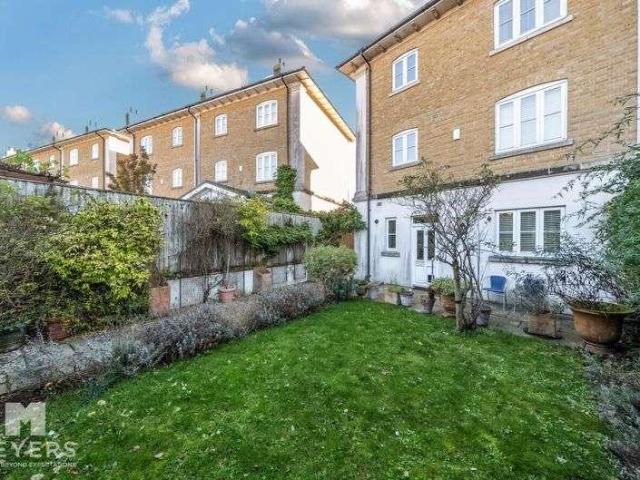House for sale in Poundbury, Fordington