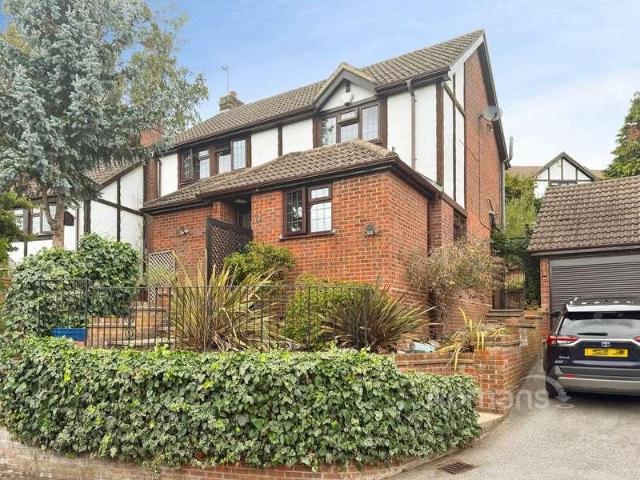 House for sale in Frimley, Surrey Heath