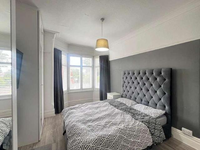 House for sale in Southport, Meols Cop