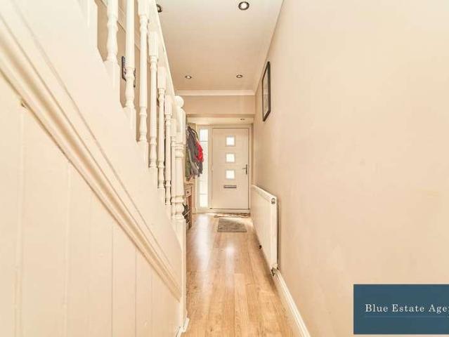 House for sale in London Borough of Hounslow, Greater London