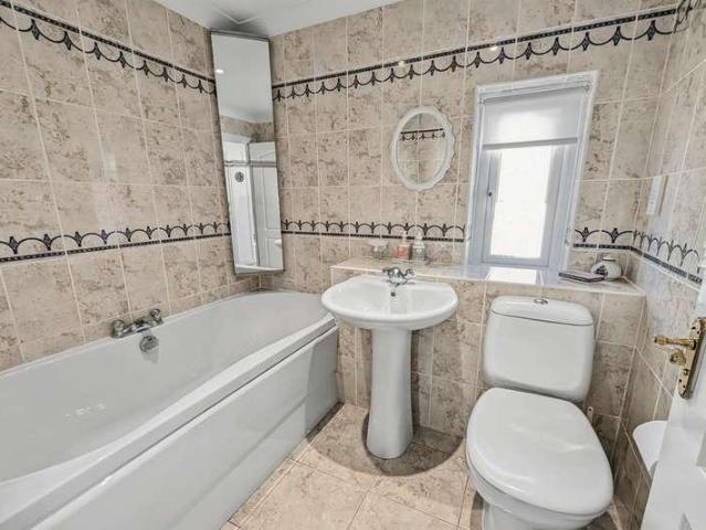 House for sale in Blandford St. Mary, Dorset