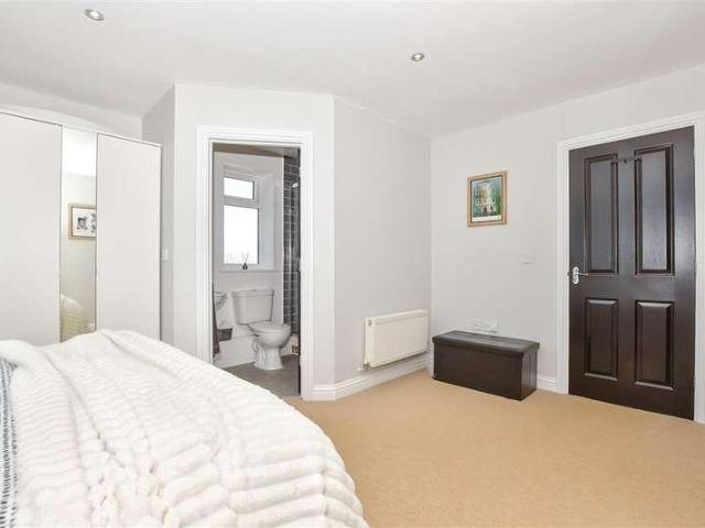 House for sale in Midway, Kent