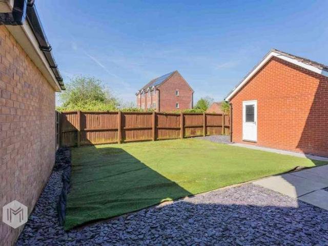 House for sale in Daisy Hill, Lee Bank
