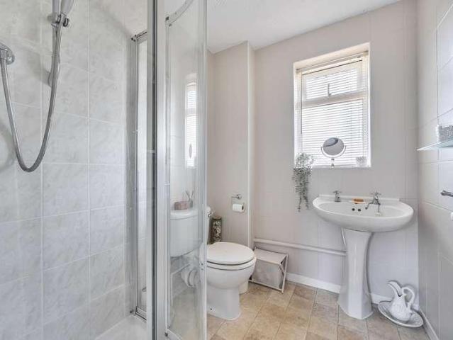 House for sale in Red Hill, Surrey