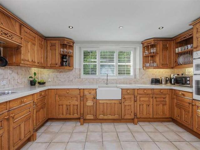 House for sale in Fulbrook, West Oxfordshire