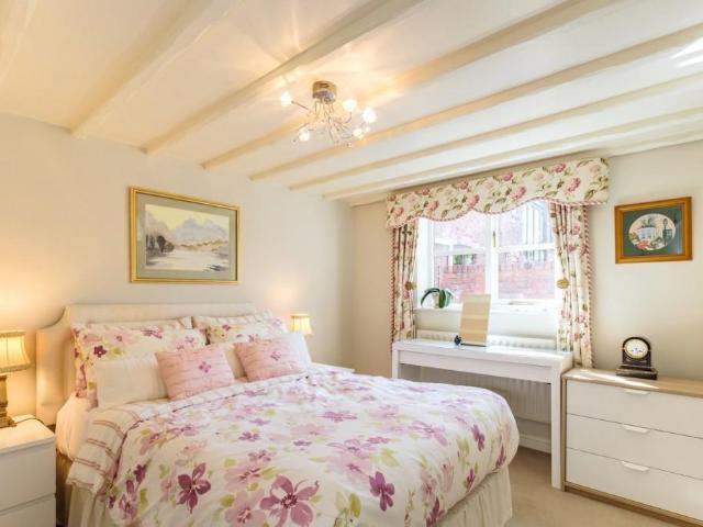 House for sale in Barton-in-Fabis, Barton In Fabis