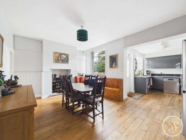 House for sale in Osmondthorpe, West Yorkshire