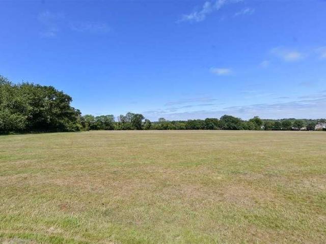 House for sale in Coulsdon, London Borough of Croydon