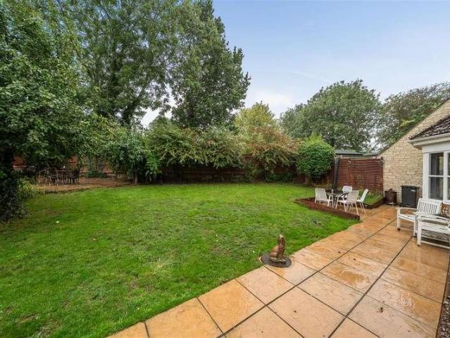House for sale in Black Bourton, Oxfordshire