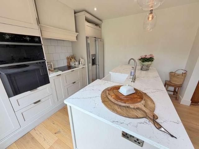 House for sale in Hackleton