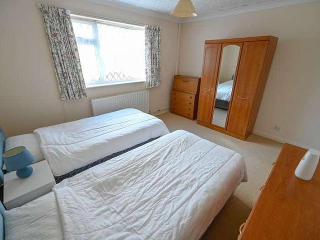House for sale in Oakley, Merley