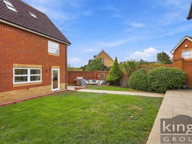 House for sale in Goffs Oak, Broxbourne