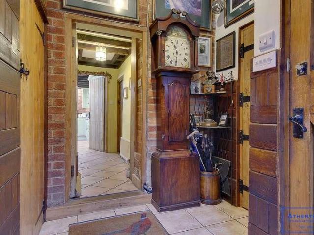 House for sale in Lytchett Matravers