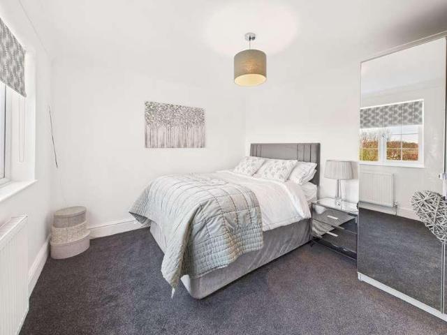 House for sale in Bromsgrove, Worcestershire