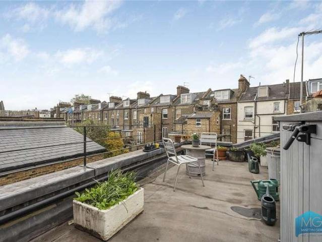 House for sale in Archway, Greater London