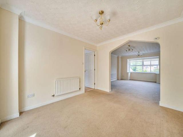 House for sale in Sandpits