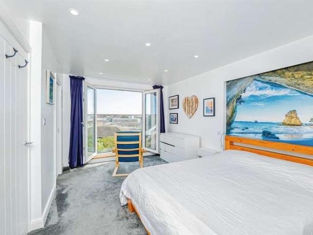 House for sale in Porthcawl, Nottage