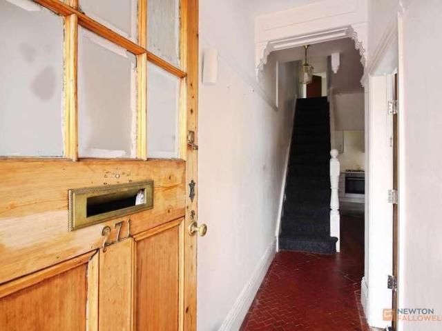 House for sale in Westcotes, Leicester