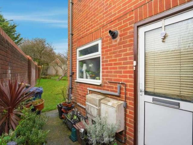 House for sale in Mill Hill, Greater London