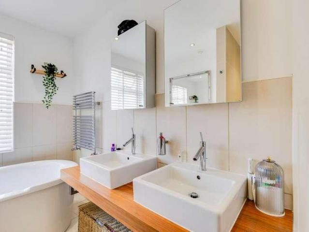 House for sale in Porthcawl, Nottage