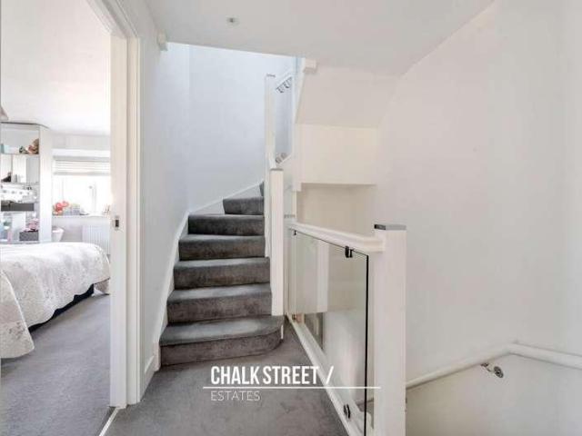 House for sale in Gidea Park, Greater London