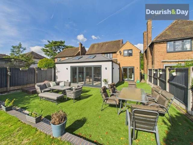 House for sale in Baswich, Staffordshire
